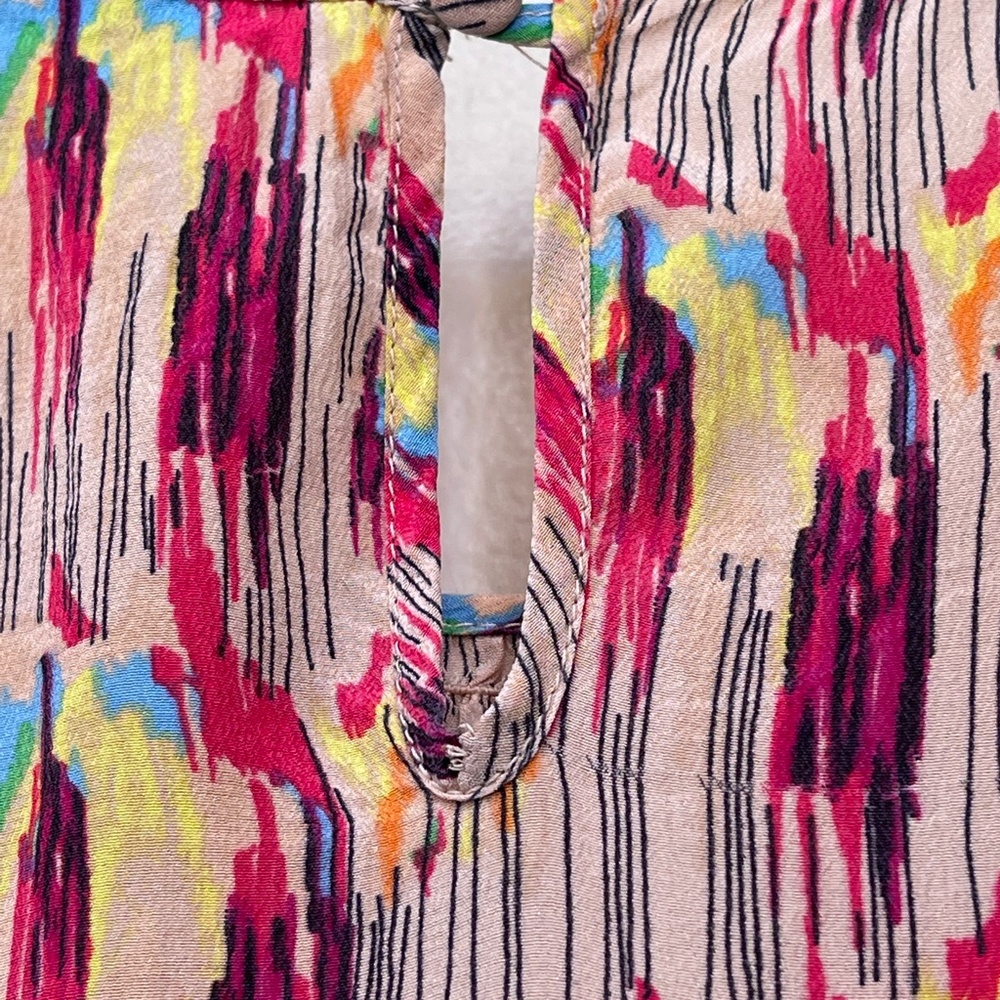 bimba & lola | Abstract Print Lightweight Silky Short Sleeve Detail Blouse - Picture 8 of 14
